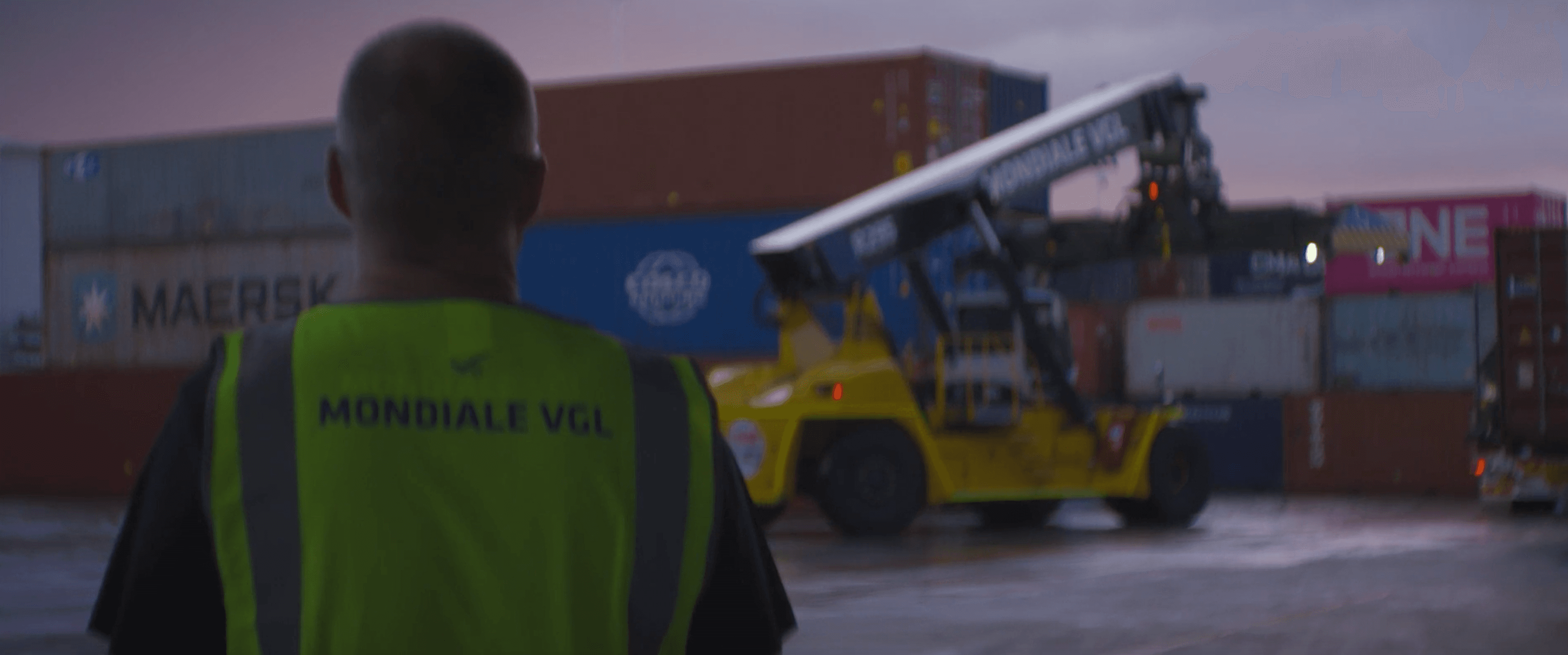 1374 x 1320 mondiale