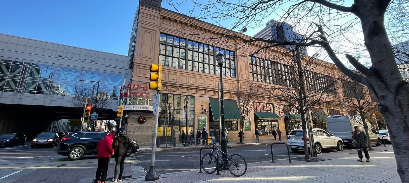 reading-terminal-exterior-cropped