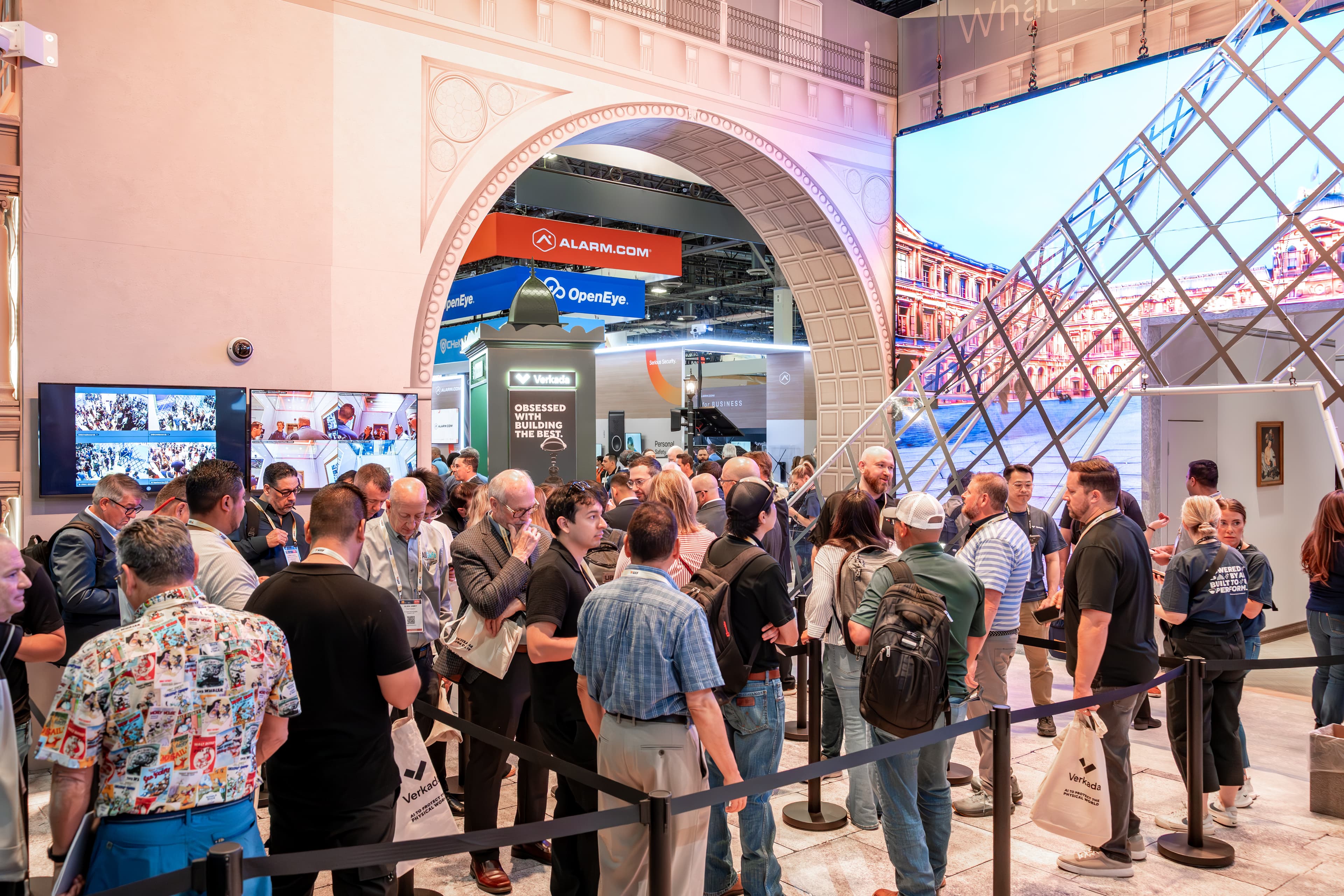 ISCW26: Check-In Line