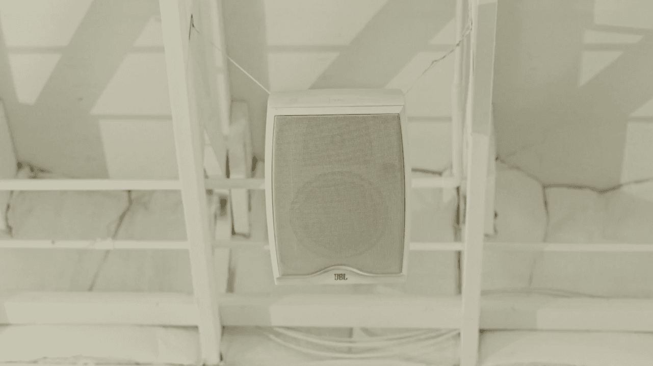 JBL speaker
