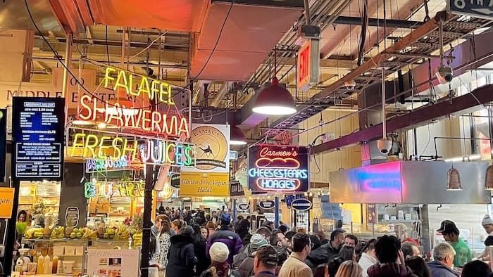reading-terminal-interior